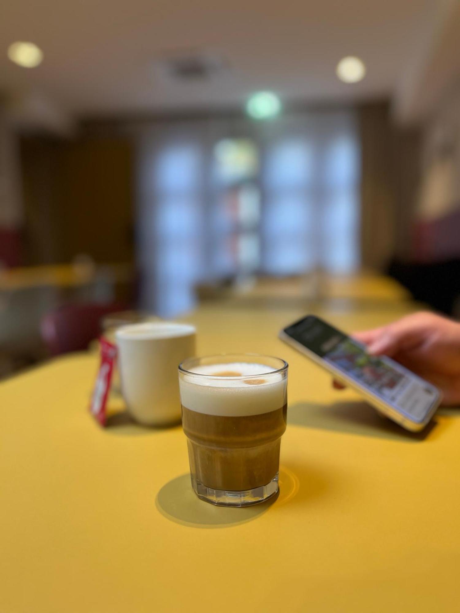 Dutch Design Hotel Vondelpark Амстердам Екстериор снимка